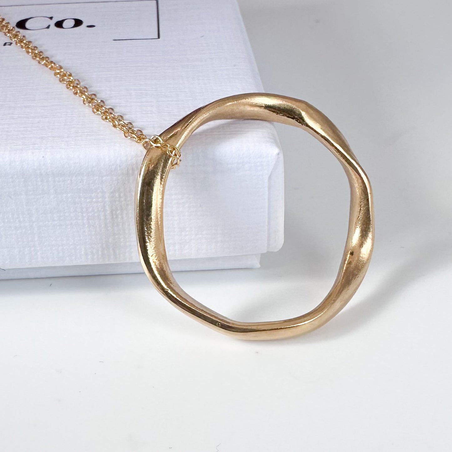 Ribbon Necklace - Gold Vermeil