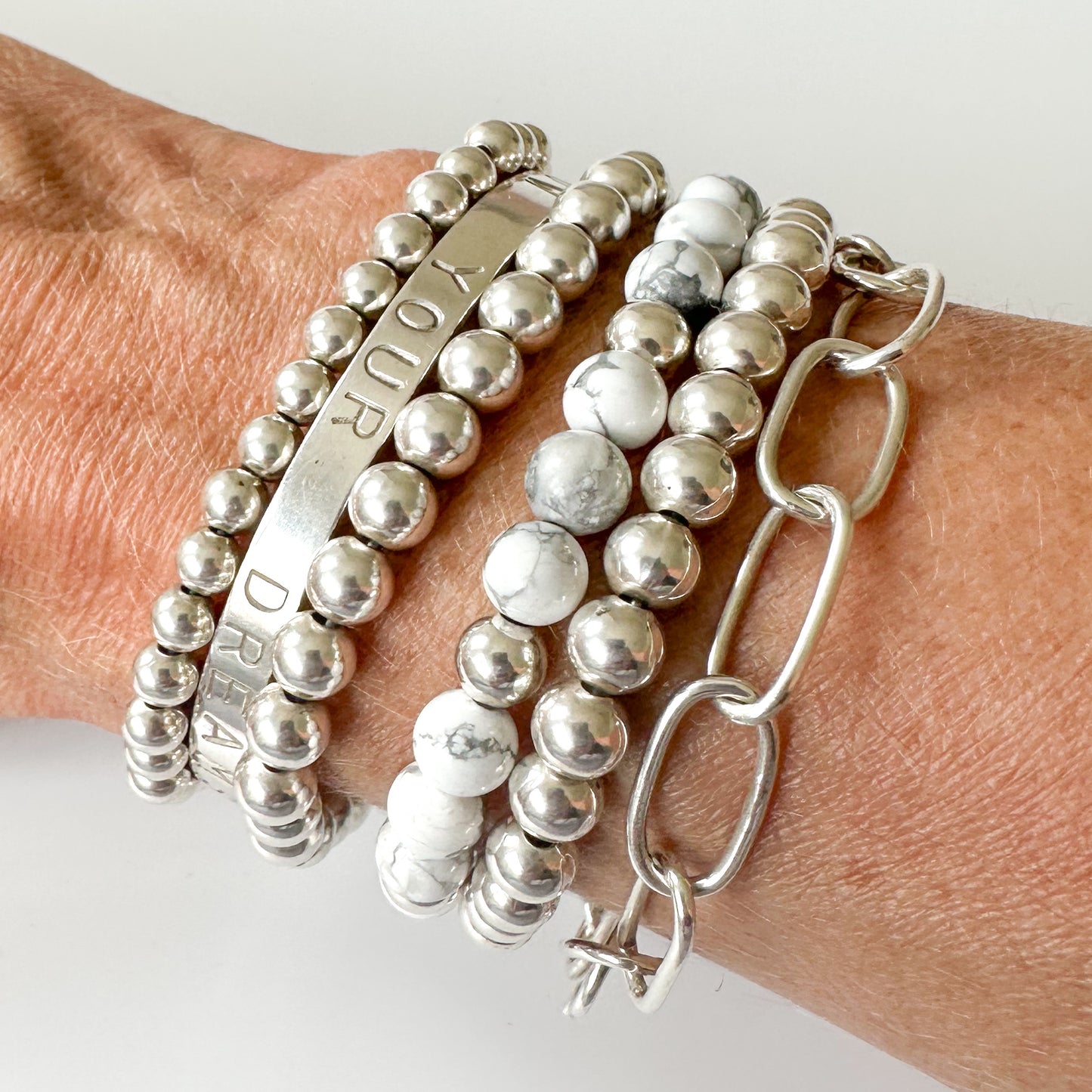 Howlite & Silver Bead Stretch Bracelet