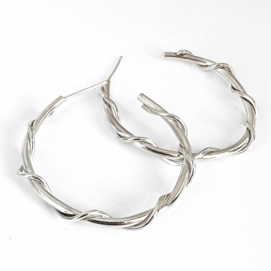 Vitis Entwined Hoops