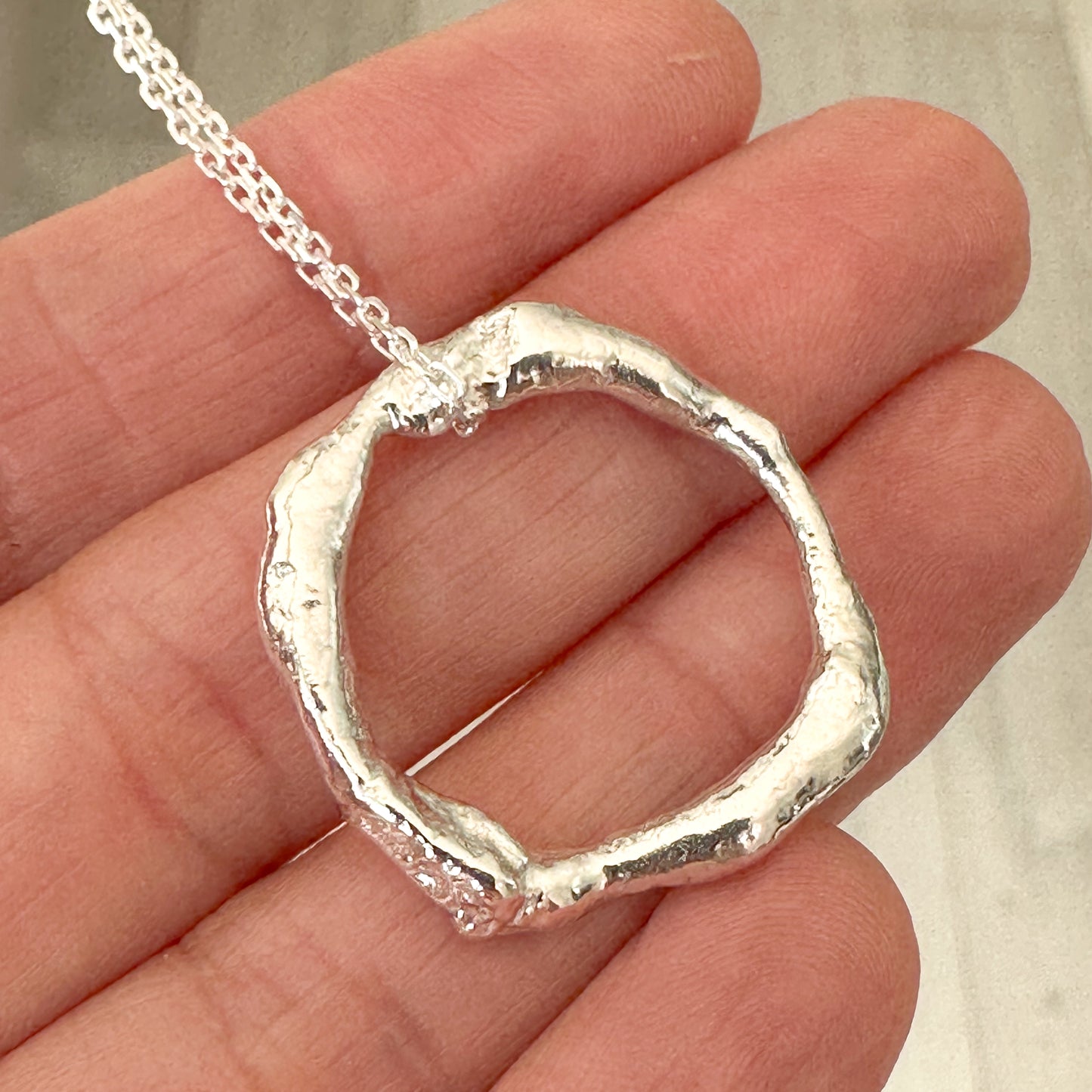 Large Molten Halo Necklace