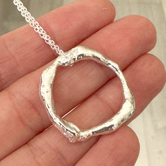 Large Molten Halo Necklace