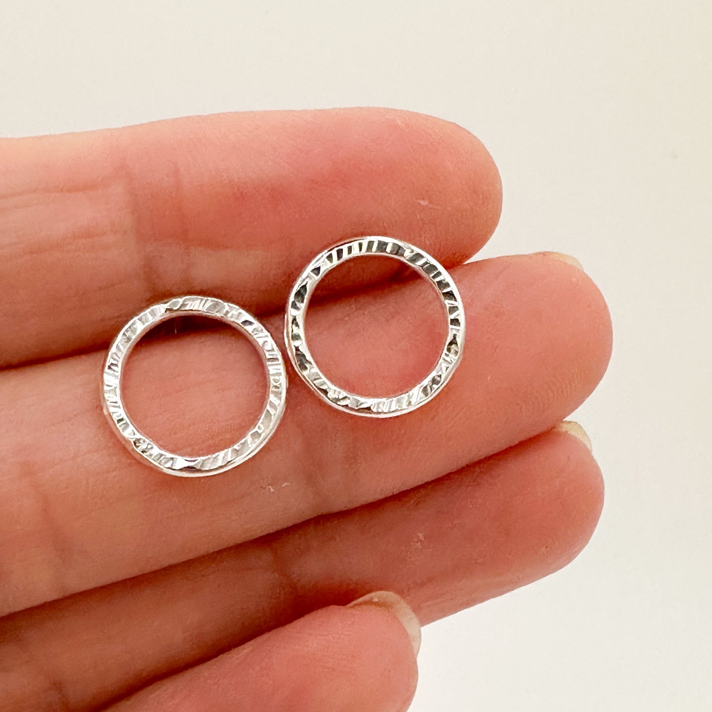 Hammered Halo Studs