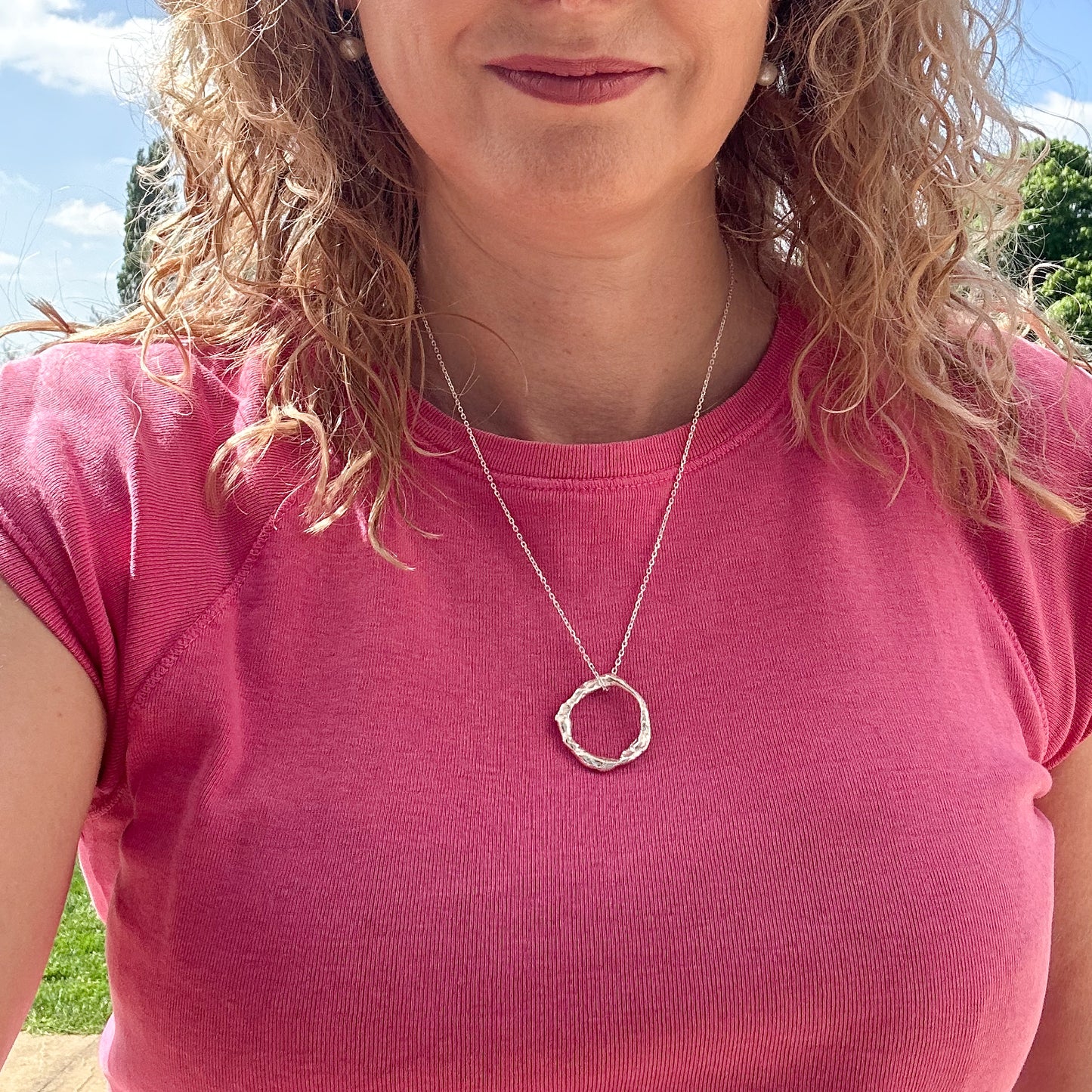 Large Molten Halo Necklace